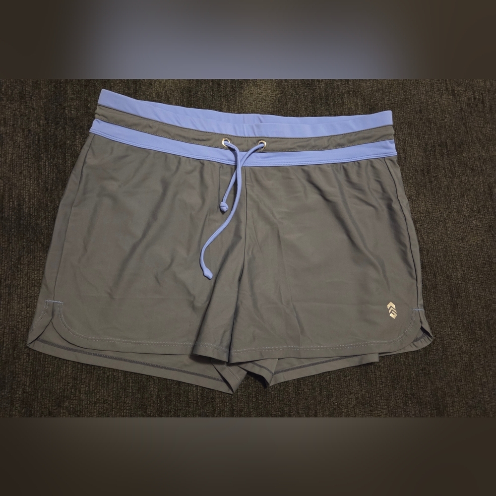 Free Country Gray Swim Short with Purple Waistband. Size XL